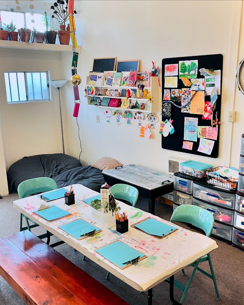 Small Steps Art Studio photo 4