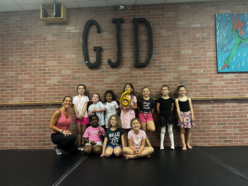 Armetta's Grand Jete Studio of Dance photo 4
