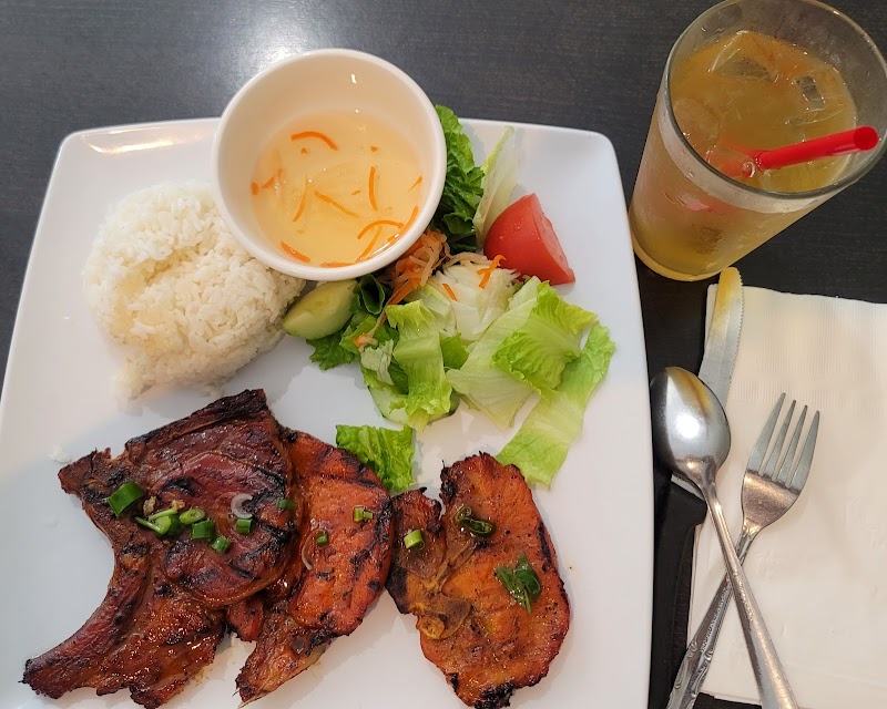Pho Saigon Bay Restaurant photo 2