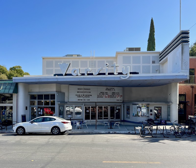 Davis Varsity Theatre photo 4