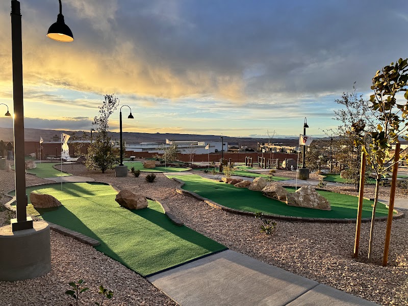Mini Golf photo 3