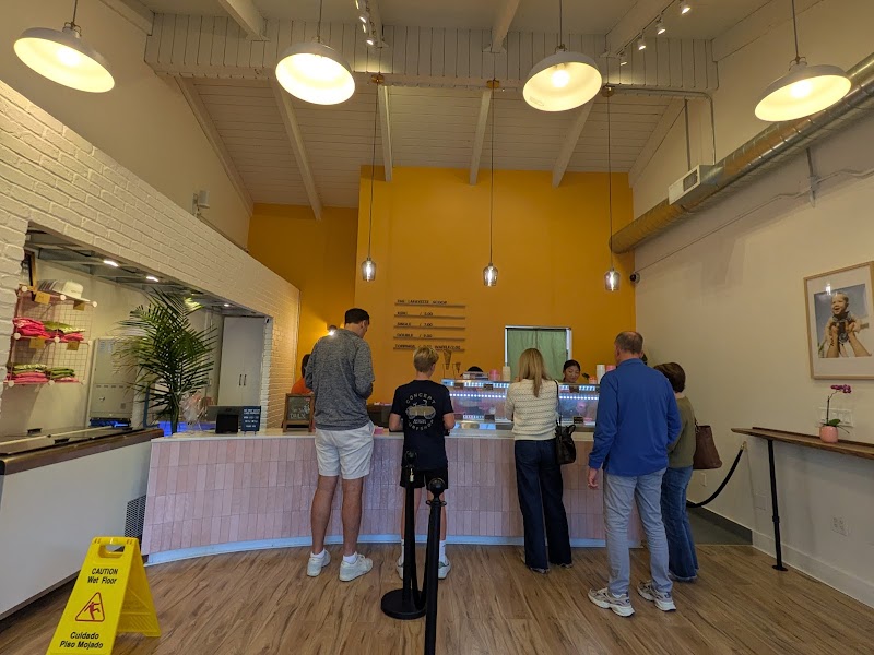 Lafayette Scoop photo 5