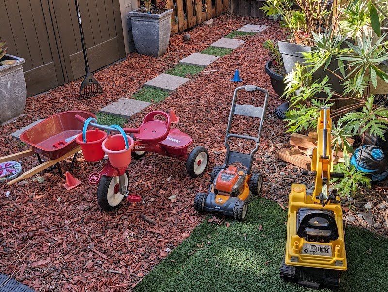 The Giving Garden Home Daycare photo 3