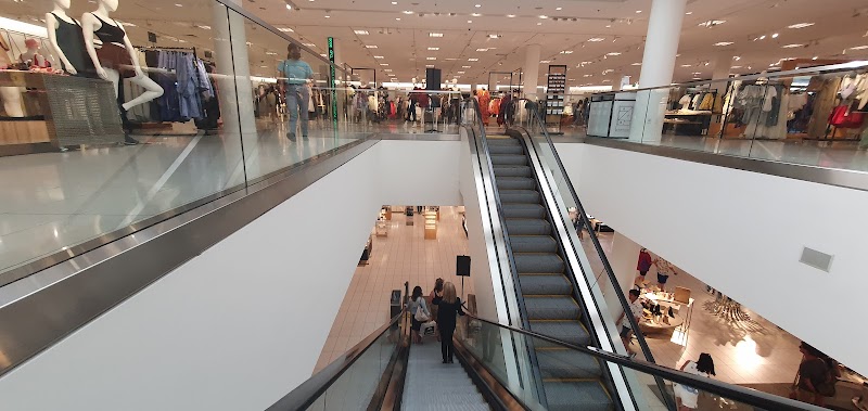 Nordstrom The Grove photo 2