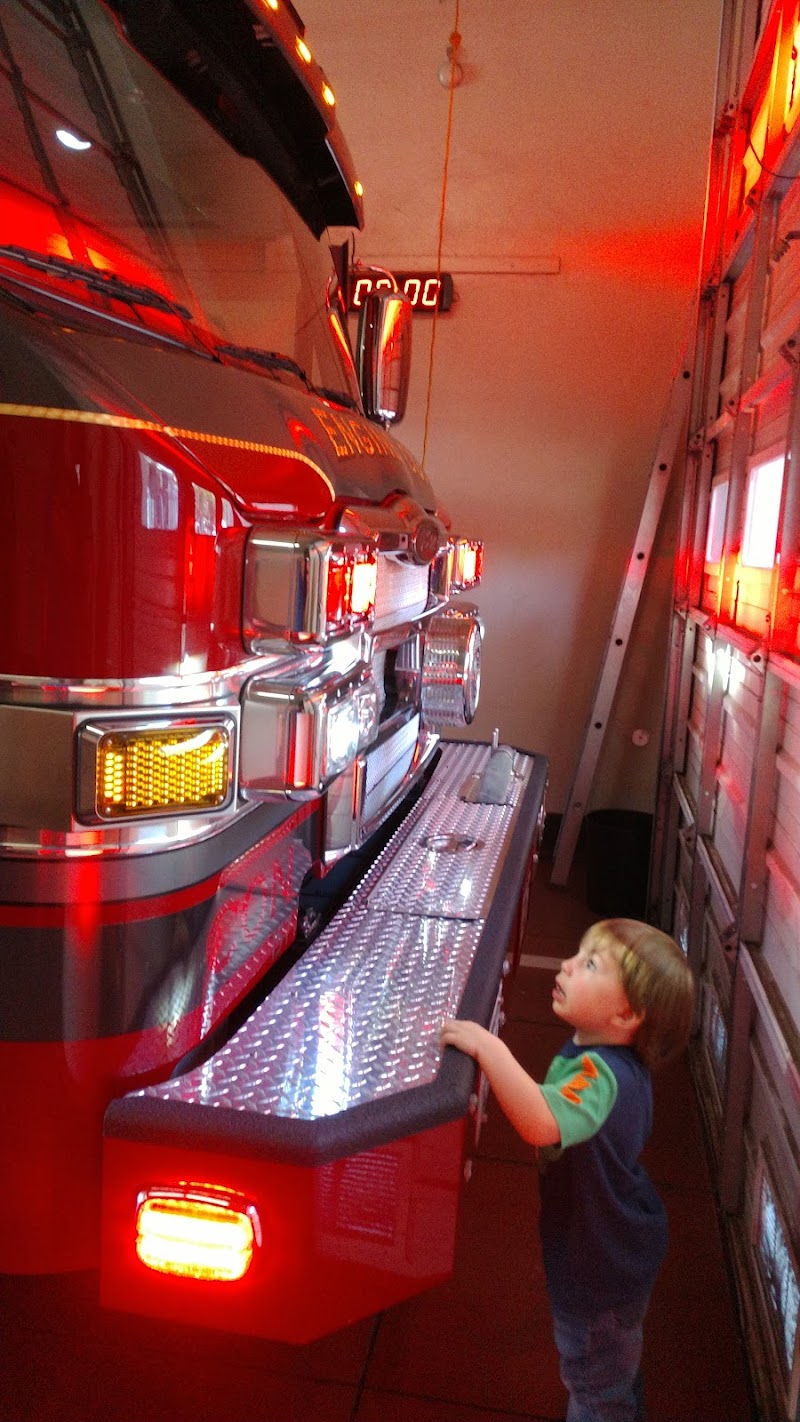 Contra Costa County Fire Protection District Station 6 photo 4