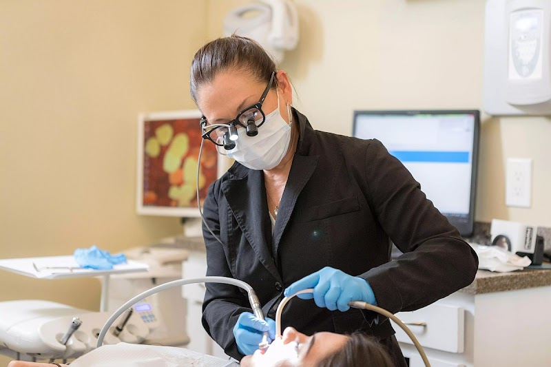 Dr. Frances H. Yankie, DDS photo 4