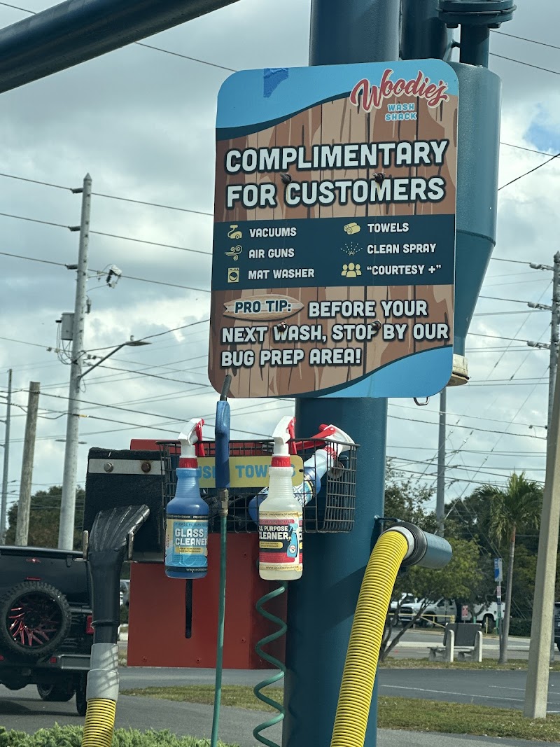Woodie's Wash Shack - Park Blvd photo 2