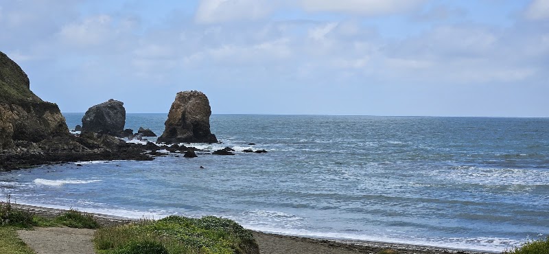 Rockaway Beach Parking photo 4
