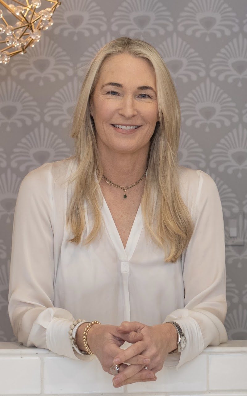 Photo of Dea Campbell