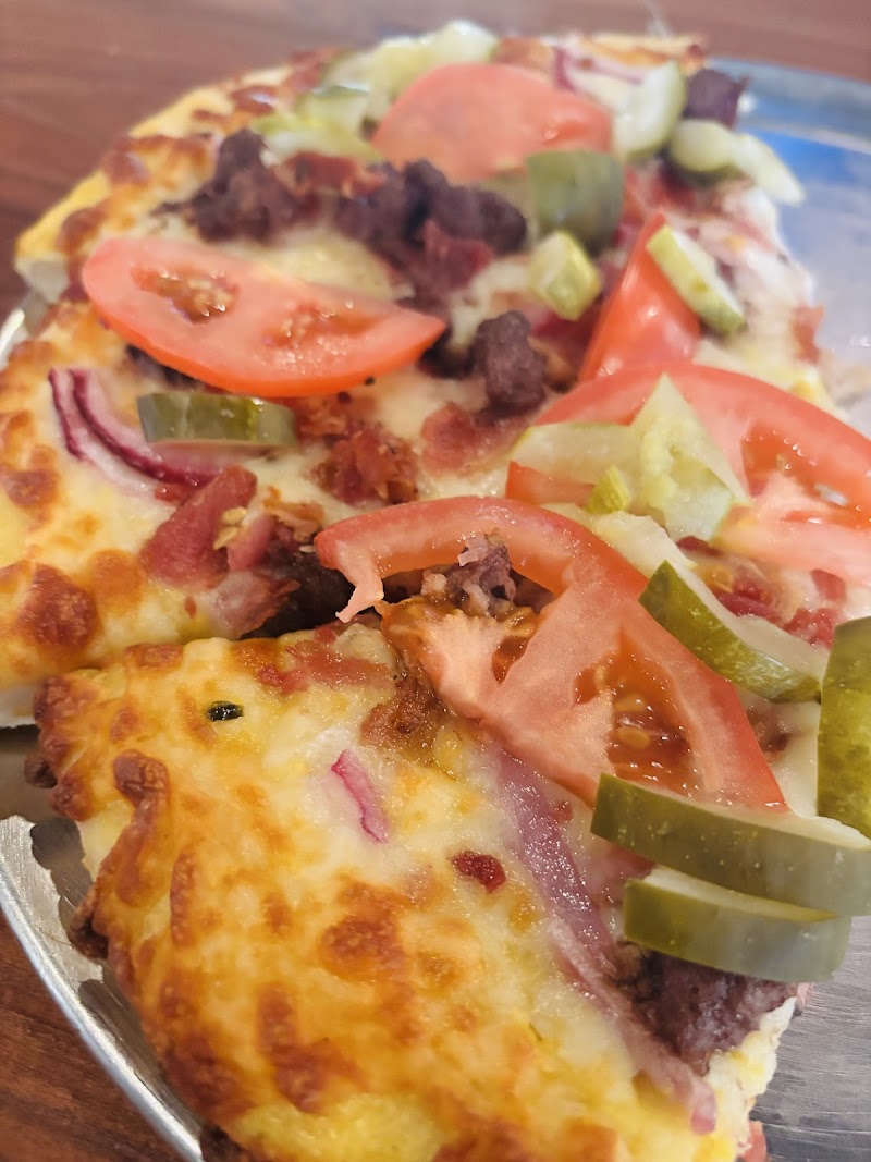 Mission pizza and pub photo 3