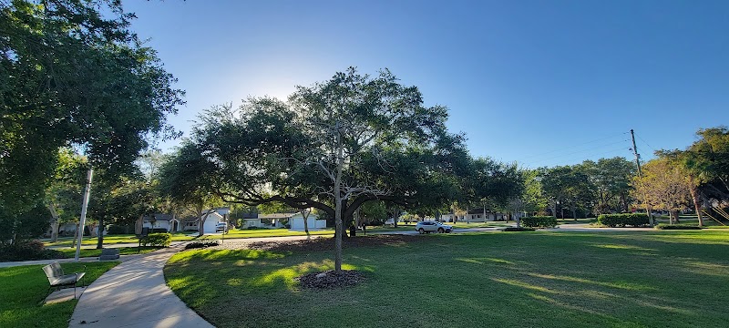Town of Belleair FL photo 3