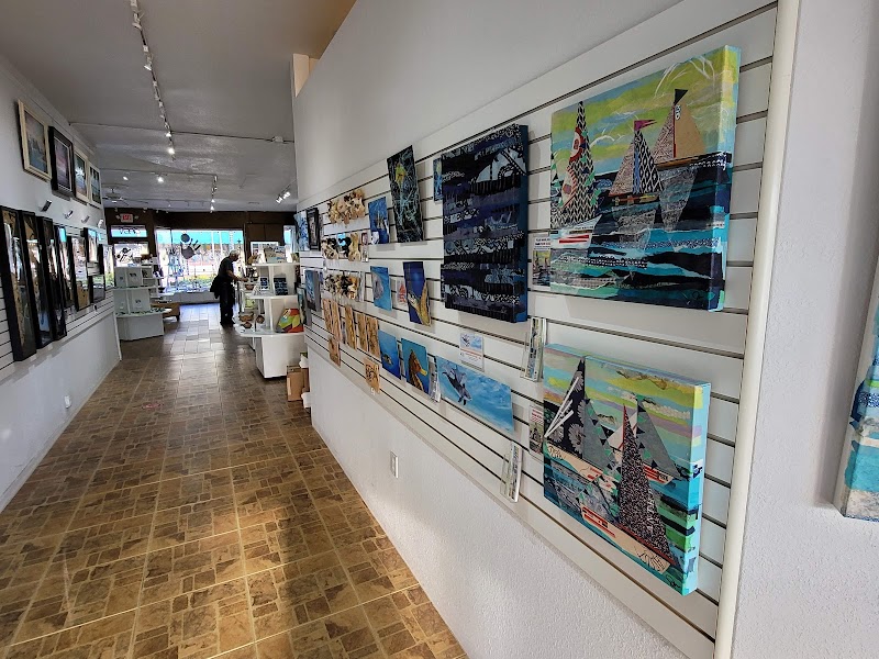 Rare Earth Gallery photo 4