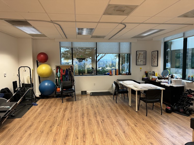 ProActive Physical Therapy and Sports Medicine: Mission Valley photo 4