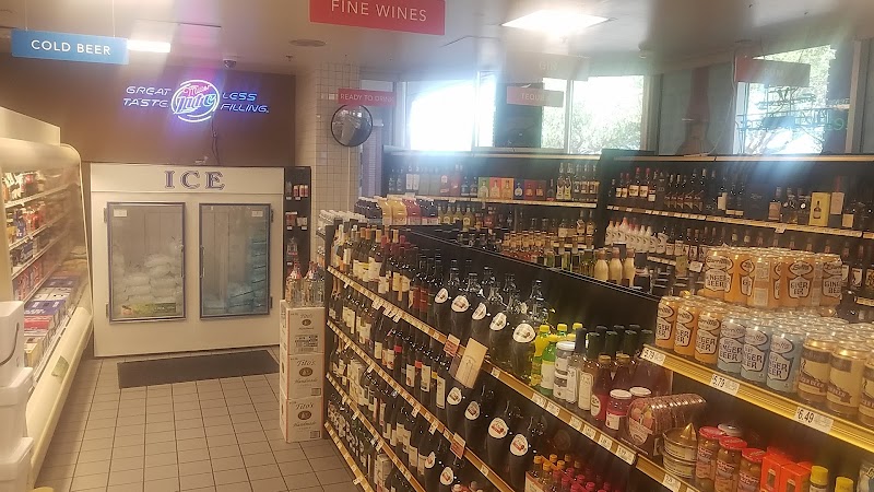 Publix Liquors at Lakewood Plaza photo 3