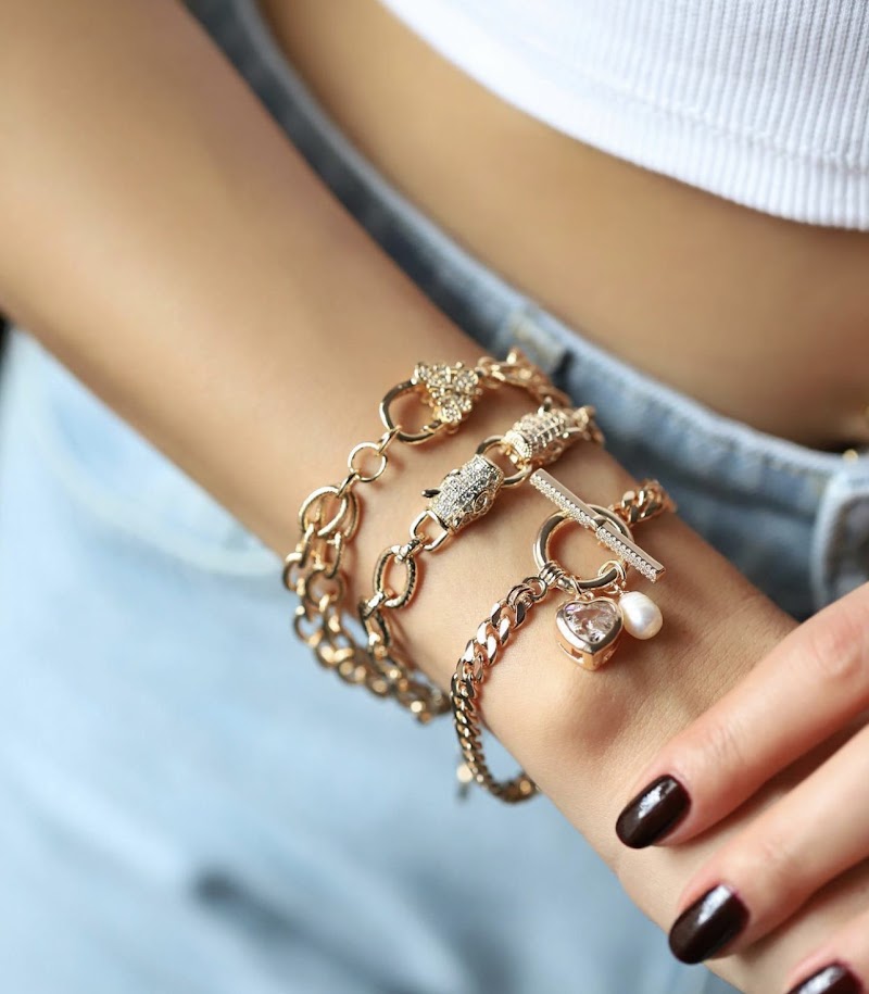 Jasel Jewelry - Permanent Jewelry, Piercing, and Tattoos photo 5