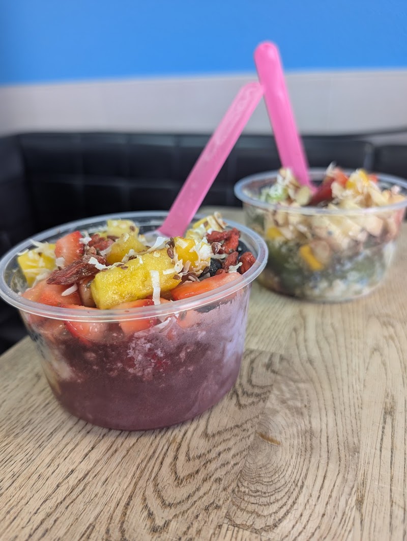 Berry Berry Best Acai Bowls photo 3