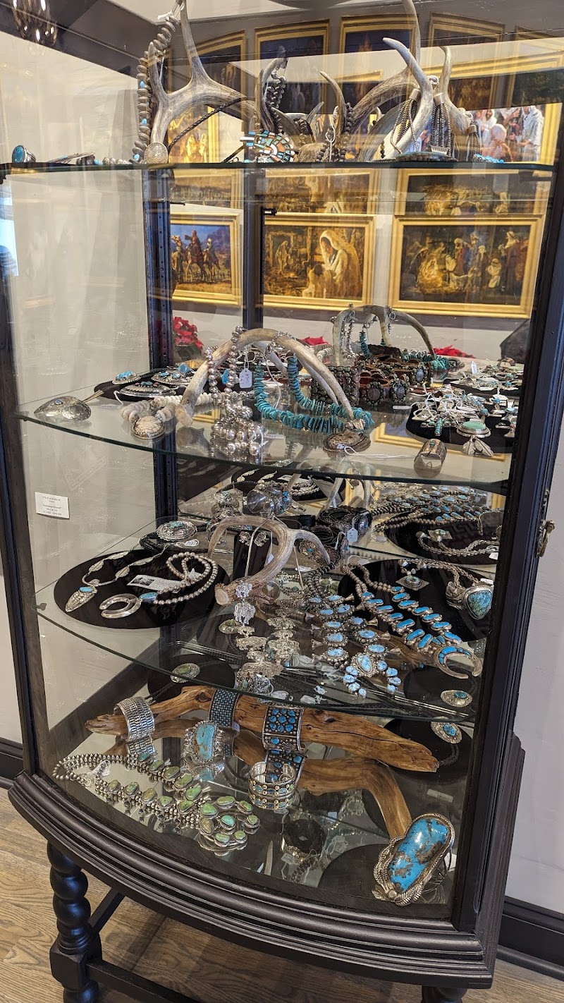 Illume Gallery West photo 3