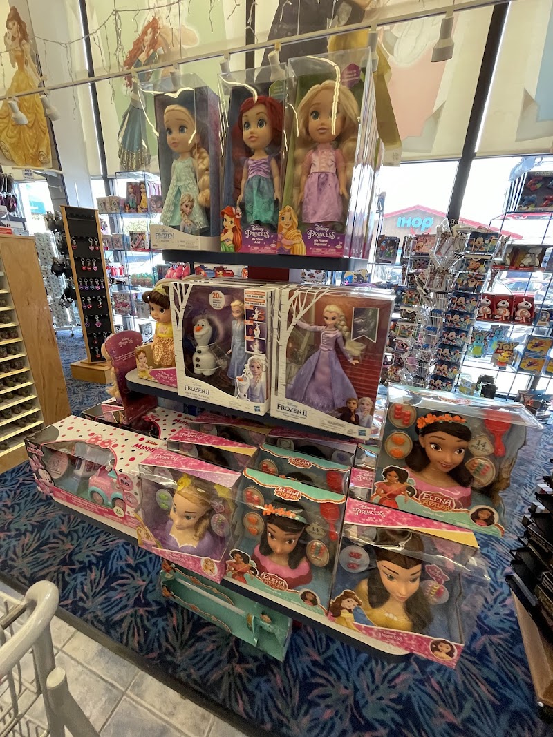 Lake Buena Vista Gift Shop photo 2