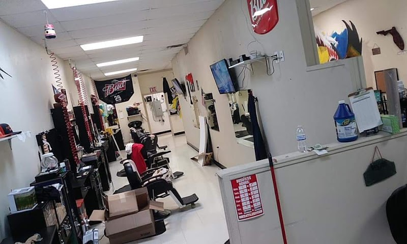 D's Tattoos and Barbershop LLC photo 2