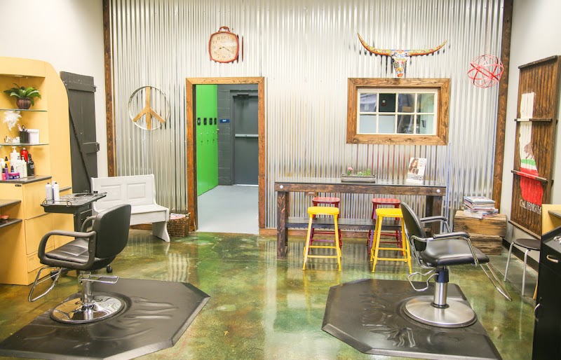 Habit Salon photo 5
