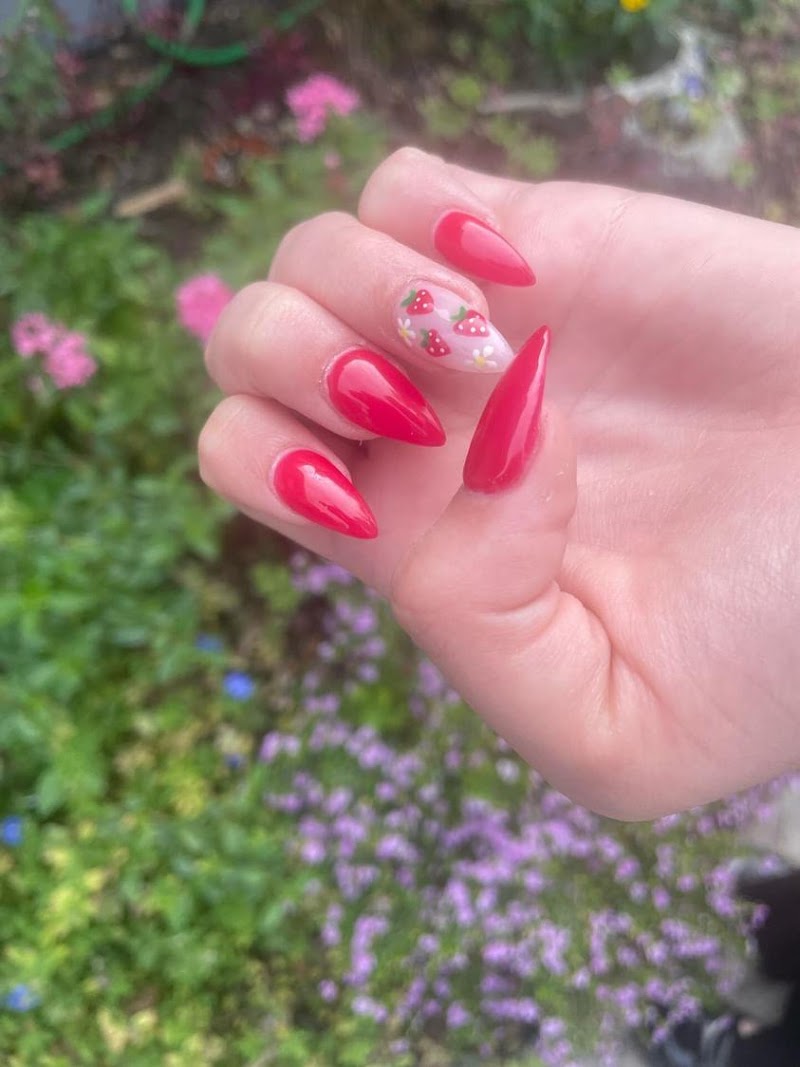 LUX NAILS & LASHES photo 4