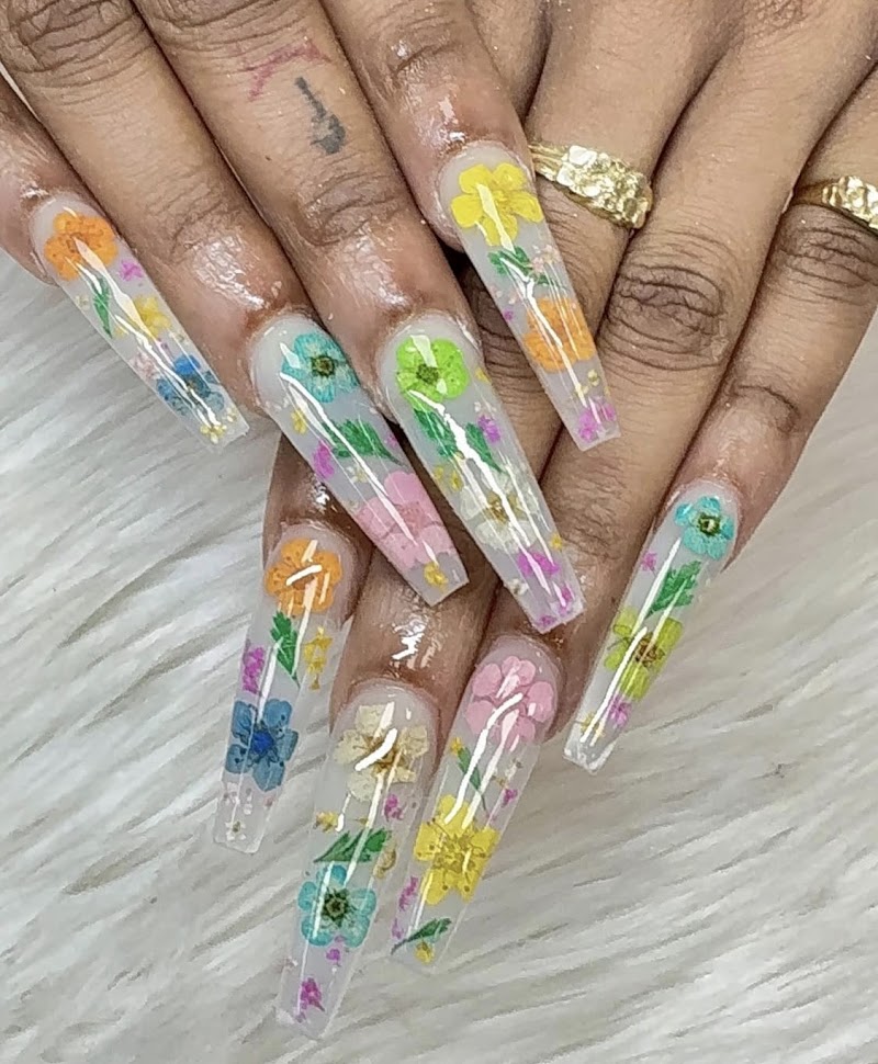 Busch Nails and Lashes