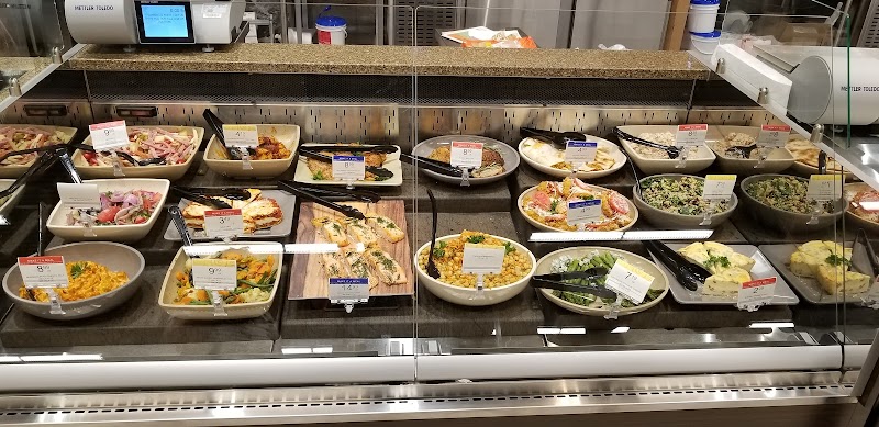 Publix Super Market at Tower Oaks Terrace photo 3