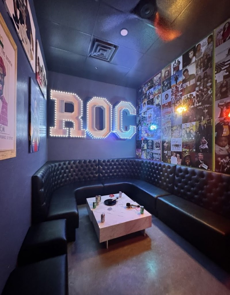 Roc The Mic Karaoke photo 3