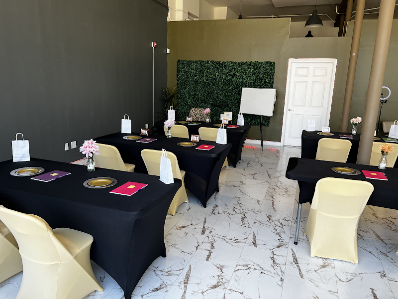 Glam Luxe Studio photo 5