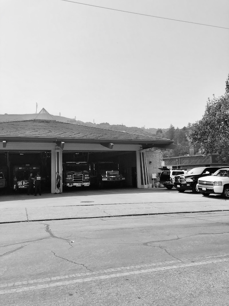Photo of Moraga-Orinda Fire District Station 45