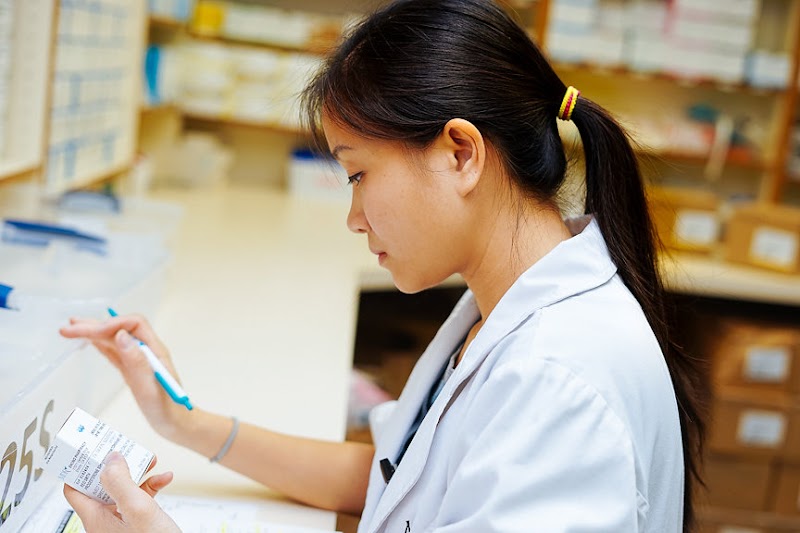 MDR Specialty Pharmacy photo 3
