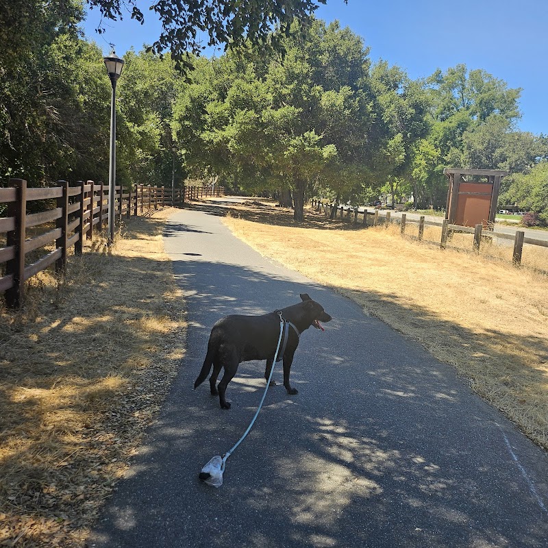 Photo of Stanford Siebel Varsity Golf Training Complex