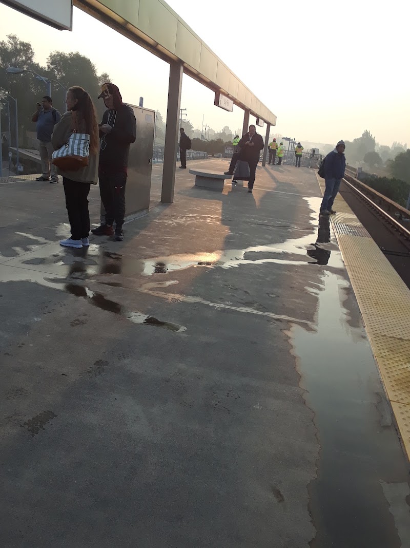 Bay Fair BART photo 4