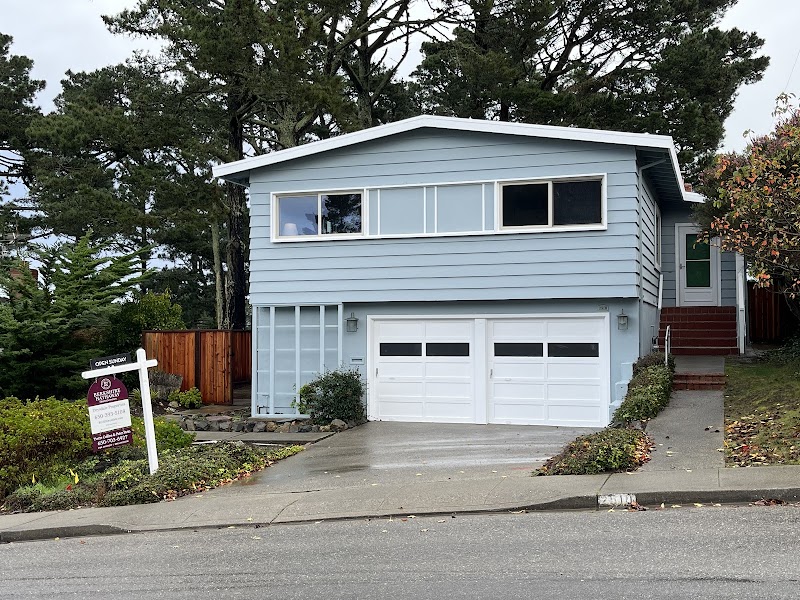 Photo of Berkshire Hathaway HomeServices Drysdale Properties - Burlingame