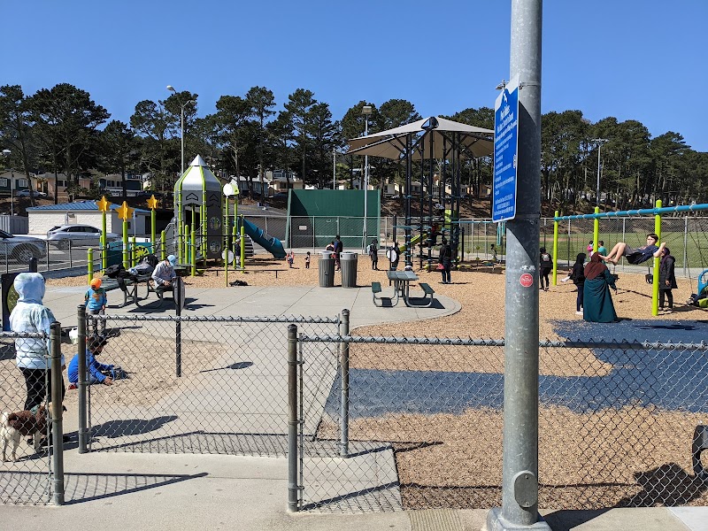 Photo of Gellert Park Clubhouse