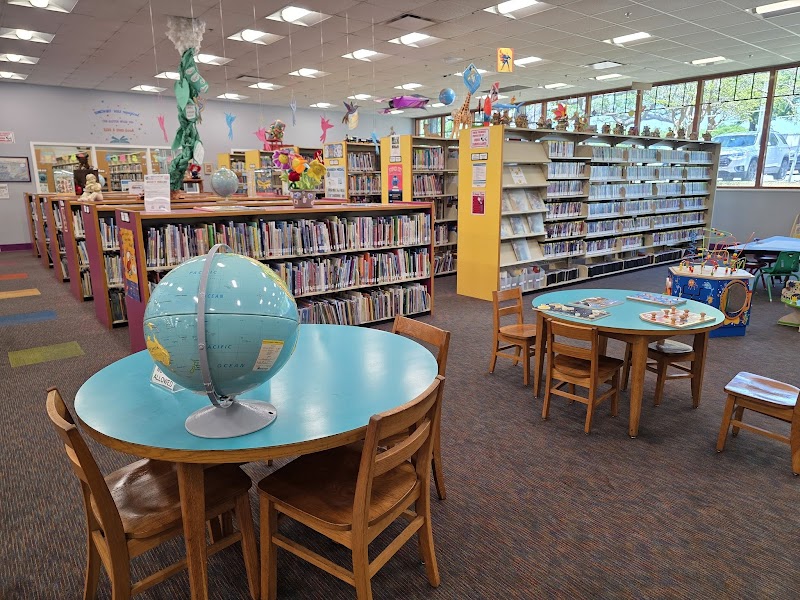 Photo of Temple Terrace Public Library