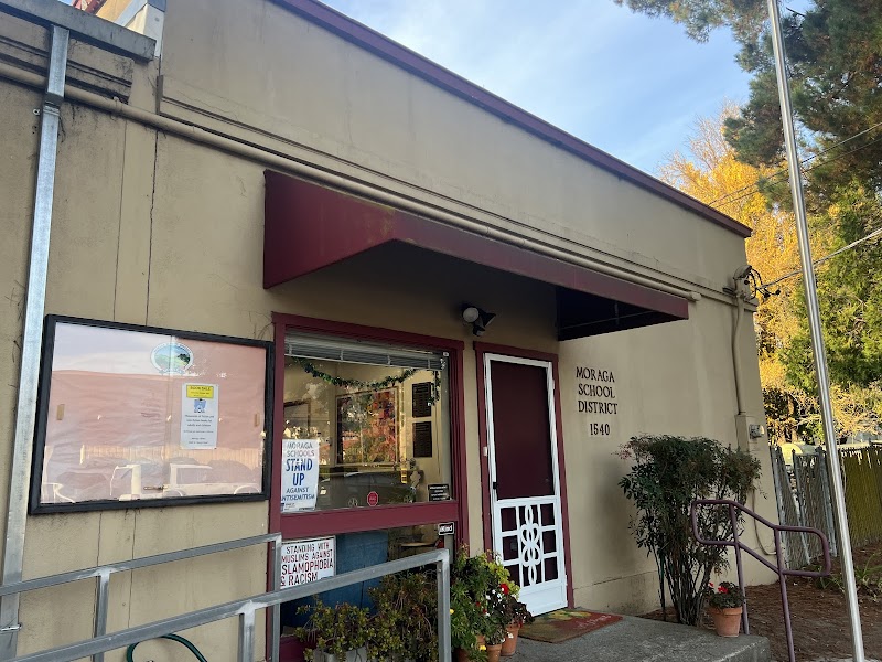 Photo of Moraga School District Office