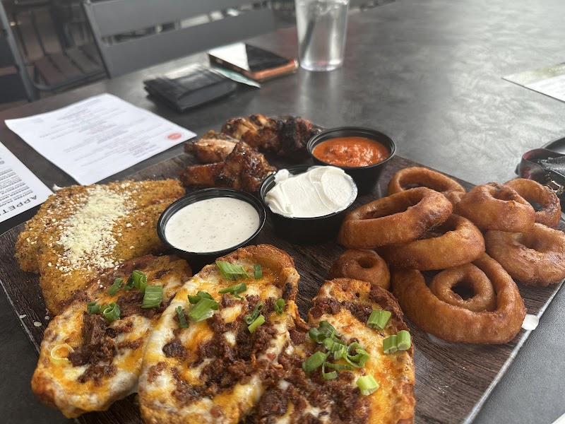 K O'Donnell's Sports Bar & Grill photo 4