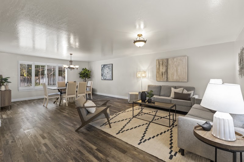 Barbara Benotto | Real Estate Agent | DRE#01966040 | Compass photo 2