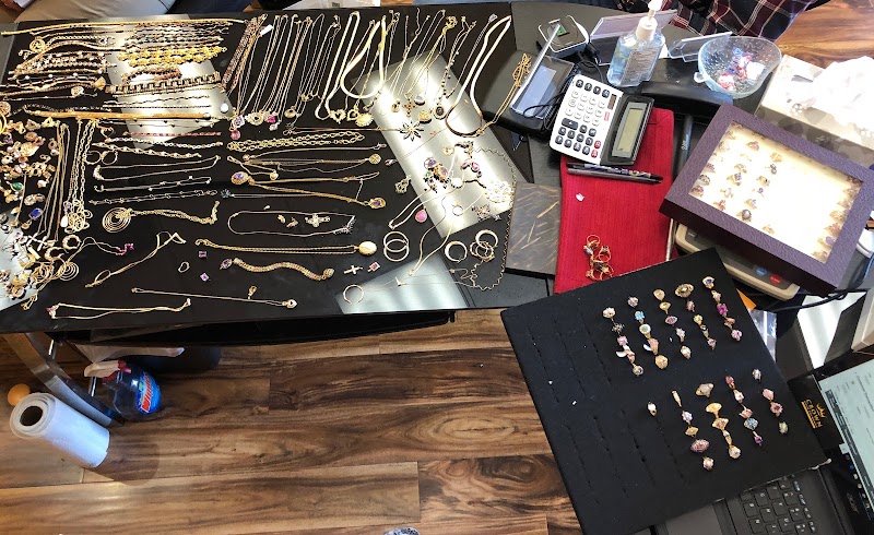 Crown Gold Exchange photo 2