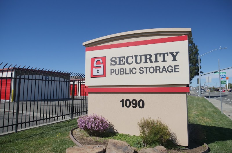 Security Public Storage photo 3