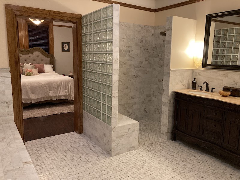 Cloverdale House Inn photo 4