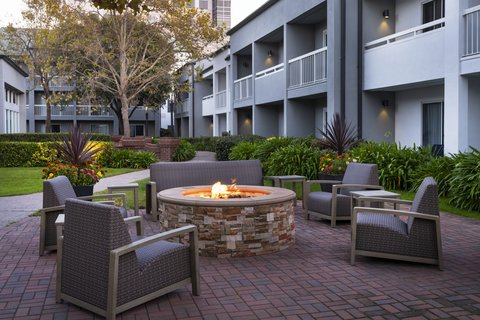 Photo of Courtyard by Marriott San Mateo Foster City