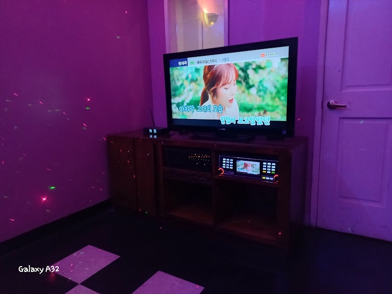Hayward Music Studio photo 2