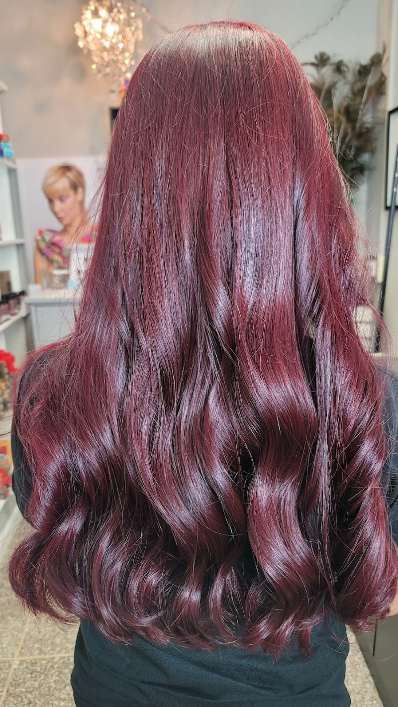Majestic Salon photo 4