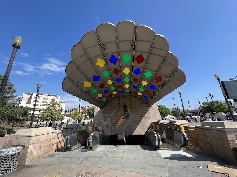 Mariachi Plaza photo 3
