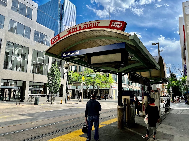16th & Stout Station photo 2