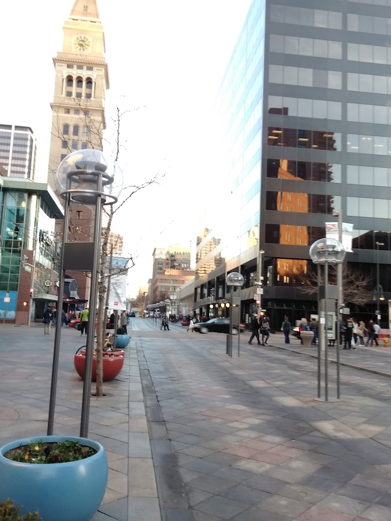 Photo of 16th & Stout Station