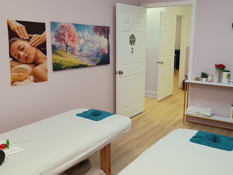 AA Massage Studio photo 2