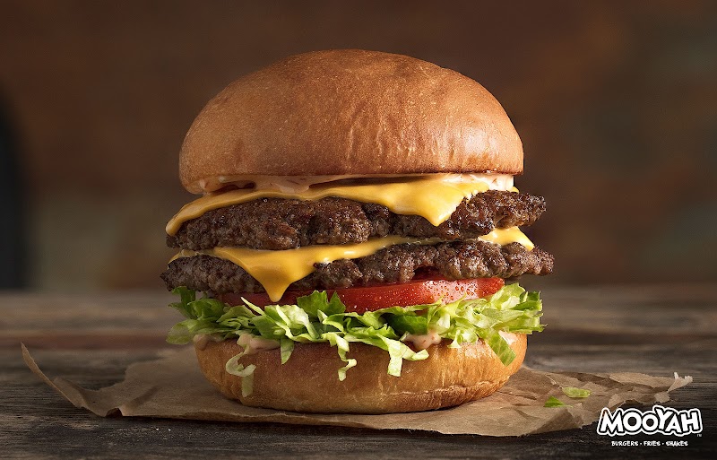 MOOYAH Burgers, Fries & Shakes photo 2